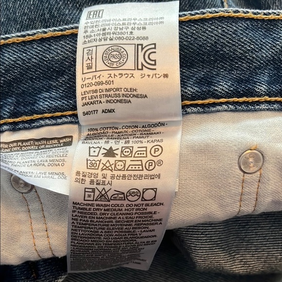 Levi's Men's Blue Jeans - Picture 5 of 6